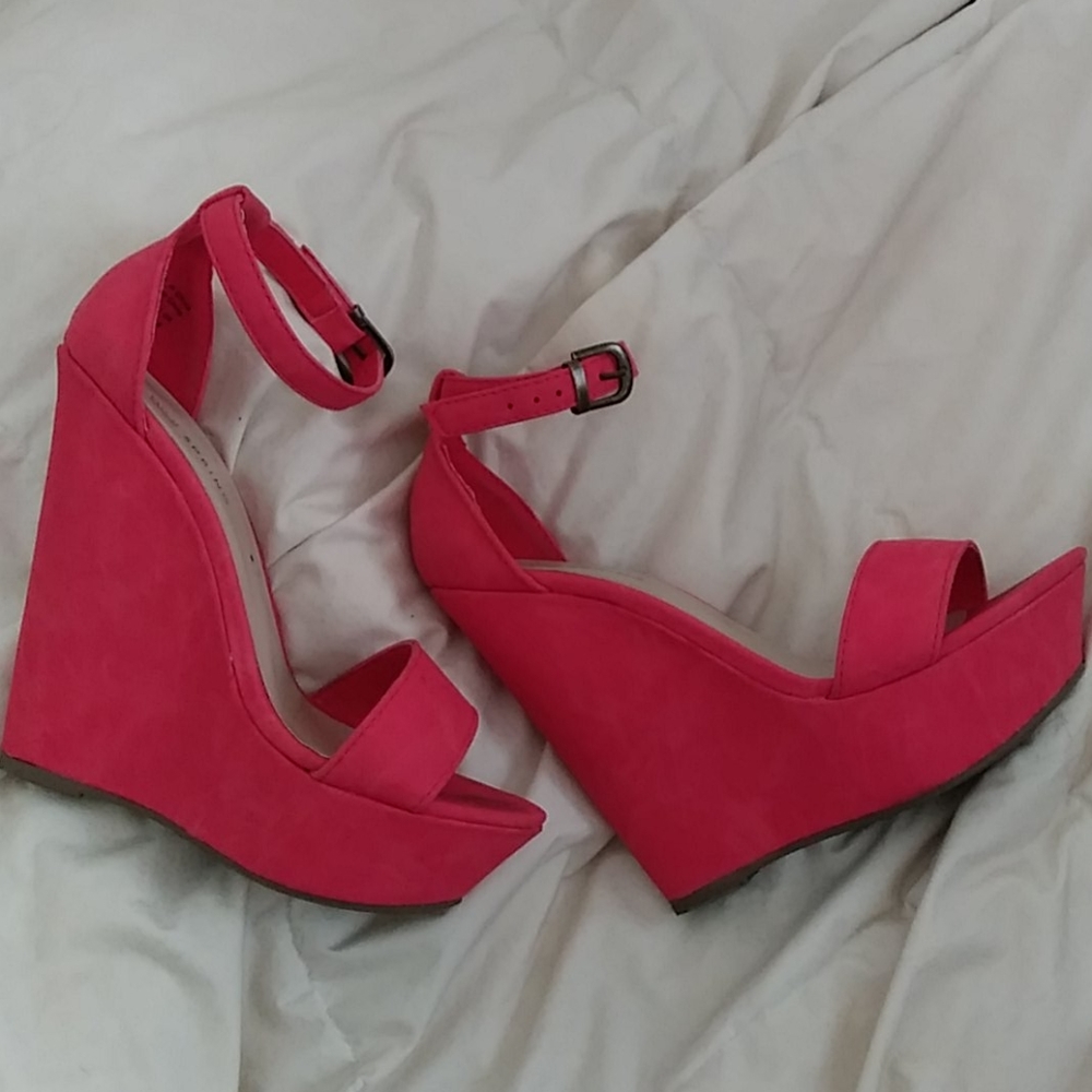 Coral Wedges